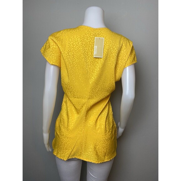 F. Michael Kors Top XL Ruched Yellow Blouse Cap Sleeve V Neck NWT $98 - Picture 4 of 11